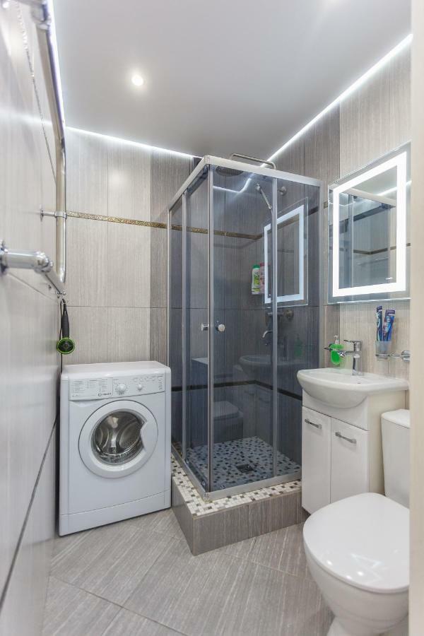 Apartment Dom Kino Minsk Exterior photo